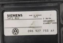 0056005015 блок управления ECU Volkswagen PASSAT B4 1995