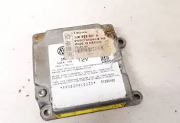 24000716 блок управління AirBag (SRS) Volkswagen PASSAT B5 2000