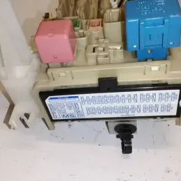 827305140C Fuse box control unit Toyota Avensis T270 2009