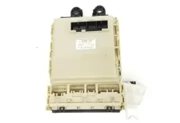 8273005820 Fuse box control unit Toyota Avensis T250 2011