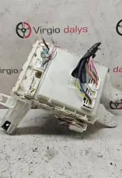 827300F051C Fuse box control unit Toyota Verso 2009