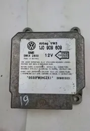 38980303 блок управления AirBag (SRS) Volkswagen Golf IV 2002