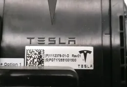 1112379-01-D блок управления Tesla Model X 2017