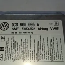 10071016A блок управления AirBag (SRS) Volkswagen Transporter - Caravelle T5 2006