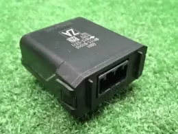 89111B1010 блок керування до Toyota