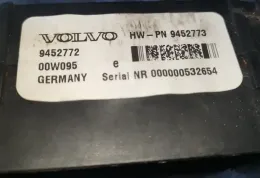 00W095 блок запобіжників Volvo S80 2000