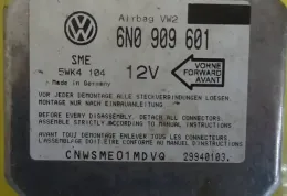 5WK4104 блок управления AirBag (SRS) Volkswagen PASSAT B4 1995