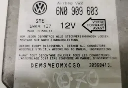 30960413 блок управления AirBag (SRS) Volkswagen PASSAT B4 1995