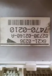 6K210236 блок запобіжників Toyota Auris 150 2007