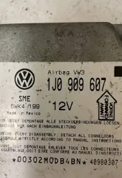 40980307 блок управления AirBag (SRS) Volkswagen Golf IV 2002