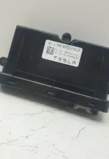 0114HR0000183 блок управления тормозами Tesla Model S 2014