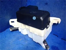 8266246020 блок предохранителей Toyota Raum