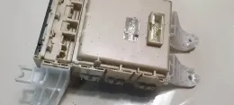 827302J71 Fuse box control unit Toyota Avensis T270 2010