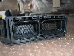 3392084F1 блок управления двигателем Suzuki