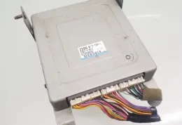 Z5B618881C блок управління ECU Mazda 323 1998