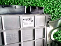 8966128E32 блок управления двигателем Toyota Voxy