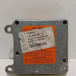 28010716 блок управления AirBag (SRS) Volkswagen PASSAT B5 2000