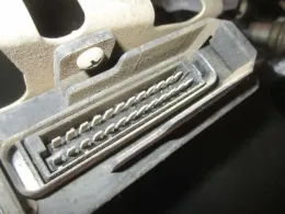 037906022CP блок керування двигуном до Volkswagen