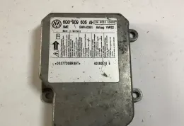 40060416E блок управления AirBag (SRS) Volkswagen Caddy 2007