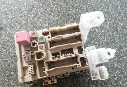 8273005511 Fuse box control unit Toyota Avensis T270 2011
