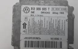 10110503C блок управления AirBag (SRS) Skoda Octavia Mk2 (1Z) 2012