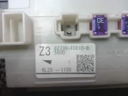 8273010010 блок предохранителей Toyota C-hr