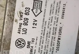 05990813 блок управління AirBag (SRS) Volkswagen Golf IV 2000