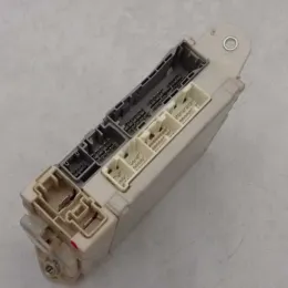8273028320 Toyota fuse control box