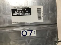2120002451 блок управления двигателем Toyota