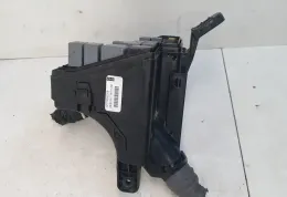 821150UD20B Fuse box control unit Toyota Yaris 2018