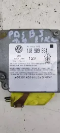 28980307 блок управления AirBag (SRS) Volkswagen PASSAT B5 1999