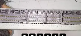 B6GY18881B блок управления ECU Mazda Xedos 6 1993