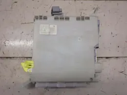 8273050A40 блок запобіжників до Toyota Ls