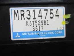 MR314754 блок управления двигателем Mitsubishi Minicab