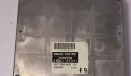 1758009431 блок управления ECU Toyota Corolla Verso E121 2004