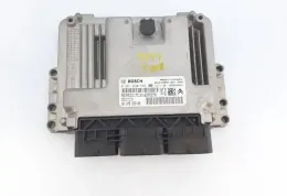 E3-B2-30-4 блок управління ECU Peugeot 2008 II 2013