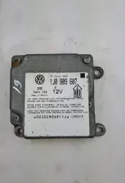 13980318 блок управления AirBag (SRS) Volkswagen PASSAT B5 1999
