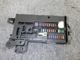 82600B2630 Daihatsu Wake fuse control box