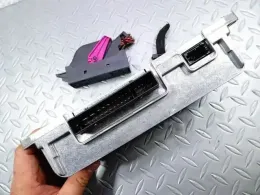 8T0035223AG блок керування до Audi