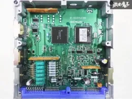2371024U01 блок керування двигуном до Nissan