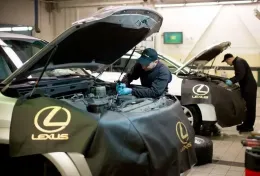 Блок керування ABS Lexus LS USF4