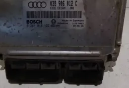 28SA4284 блок управления двигателем Audi A3 S3 8L 2000