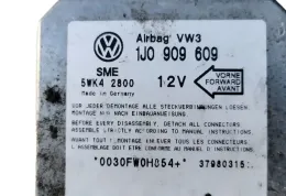 37980315 блок управления AirBag (SRS) Volkswagen Golf IV 2002