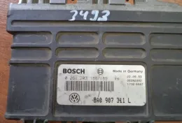 Блок управління двигуном 8A0907311L vw passat b4 1.8 8v