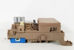 8273002060 Fuse box control unit Toyota Corolla E120 E130 2003