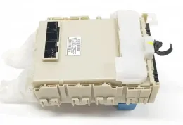 827300F101 Fuse box control unit Toyota Verso 2009