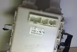 5L091266 блок запобіжників Toyota RAV 4 (XA30) 2008