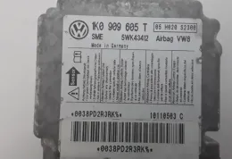 10110503C блок управления AirBag (SRS) Skoda Octavia Mk2 (1Z) 2012