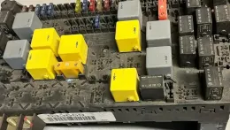 580235031500 блок предохранителей Mercedes-Benz Sprinter W906 2006