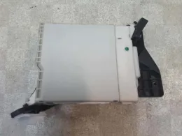 8273058051 Toyota Alphard fuse control box